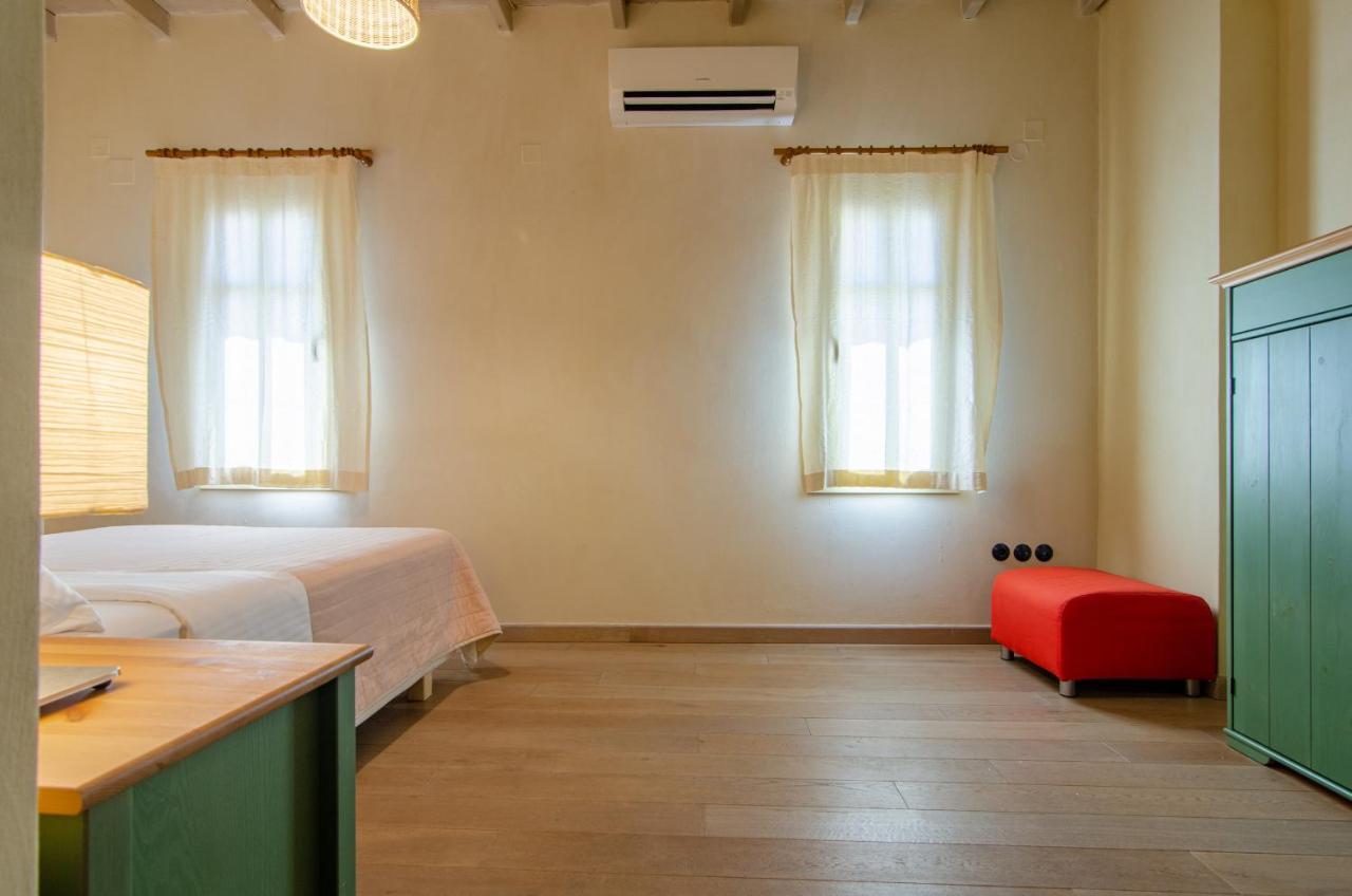 Myyellowhome Ermupoli Exteriér fotografie