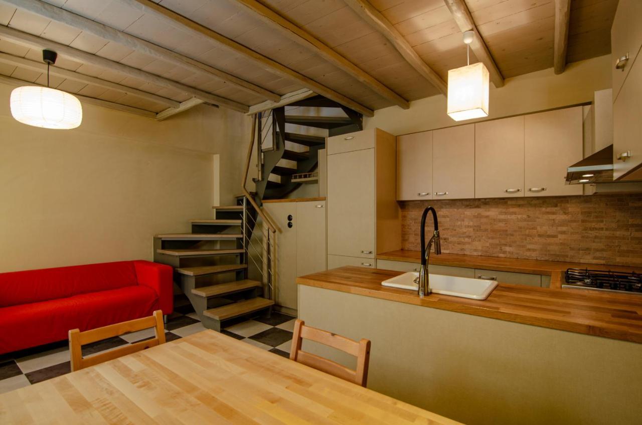 Myyellowhome Ermupoli Exteriér fotografie